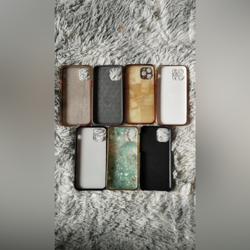 Phone cases - Picture 4 of 4